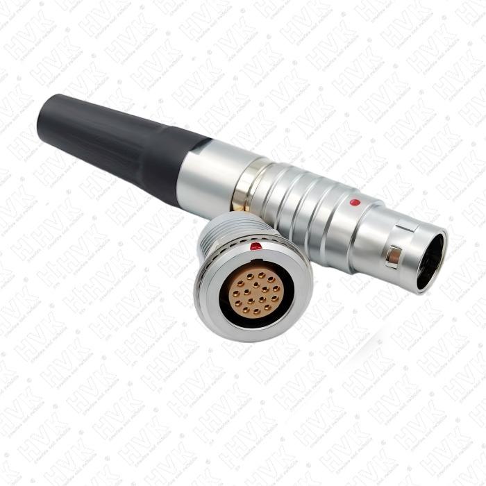 電連接器
